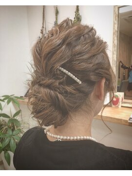 エモーション フォーヘアー(amotion for hair) ゆるカワアップ