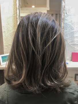 フィックスヘアー なんば(FIX-hair) バレイヤージュ/グレージュアッシュ/フレンチカジュアル