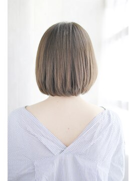 シュシュット(chouchoute) 美髪黒髪着物イルミナカラーヘルシーレイヤーデジタルパーマ/055