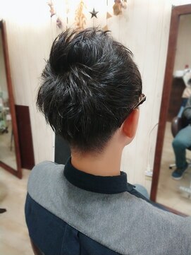 ノイン(noine) スタイリング簡単メンズショート