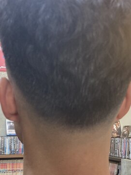 ズーム(ZOOM) スキンフェードバックスタイル