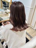 ネオリーブ チロル 横浜西口店(Neolive CiroL.)&nbsp;暖色カラー ピンクブラウン 艶髪 ミディアムレイヤー