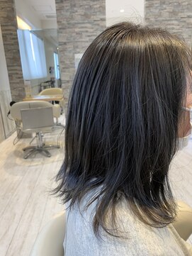 ファーストエンド 三ツ屋店(1st END.) パールグレー