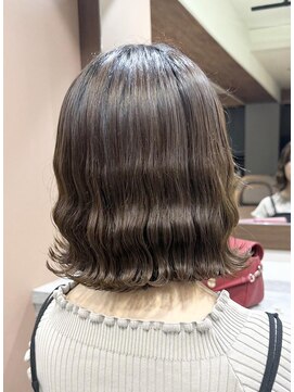 アミー 銀座(Ammy) 波巻きウェーブパーマ