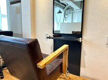 エフェル(EFEL)の雰囲気（シンプルで落ち着いた空間です♪）