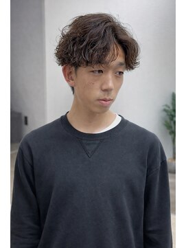 エン(EN) 無造作パーマ