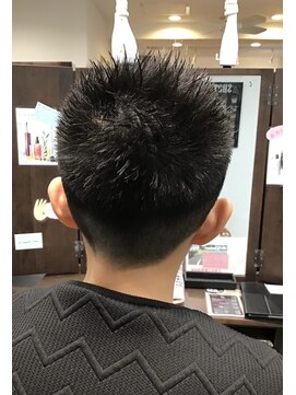 美容室 エス 加賀野店(es) 刈り上げショート