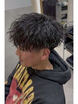ノイ(NOI)&nbsp;シャドウパーマ波巻きツイスパフェザーパーマ眉毛カット札幌大通