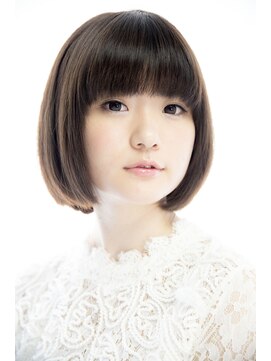 ビューティーアンドケアカロン(Beauty and Care CALON) 小顔ミディアムボブ
