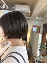 ラナ(LANA)&nbsp;透明感あるミントベージュで秋カラー×ショートボブ