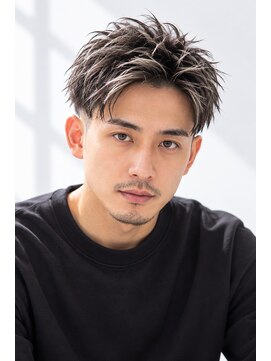 コエバイロゼオ(coe by Roseo) 大人メンズの束感ツーブロックショート【久米川】