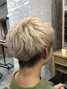 イズ 札幌店(is) ホワイトブロンド☆マッシュレイヤー