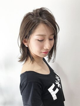 ナナバイロッカ(nana by rocca) 外ハネセンシュアルショート◇インナーカラーも次はやる！