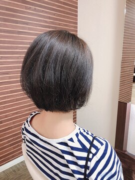 グランドゥー(GRAN DEUX) グラデーションボブ