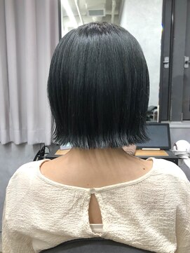 エル ヘアサロン なんば店(eL) eL☆MIKU  ぷつっとボブ　ブルーブラック