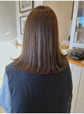 オリーブベージュ