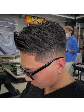 ダムディートウキョウ 北千住店(DAMDEE TOKYO) フェード