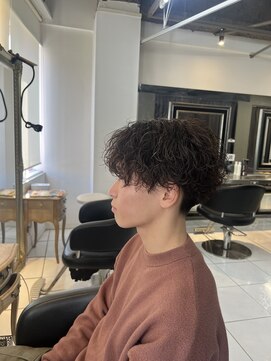 アイズ 海老名(AIZU) 波巻きスパイラルパーマ　波巻きパーマ　メンズパーマ