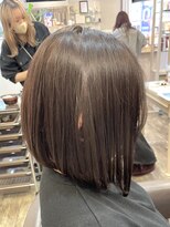 アルターリール(aL ter Rire)&nbsp;黒髪/グレーベージュ/レイヤーロング/前髪パーマ /中村郁未