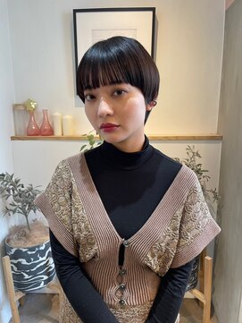 セーヌアワー(CEINE OUR) 刈り上げボブショートボブマロンベージュアプリコットオレンジ