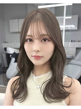 マウルルナ(MAEUL luna) 小顔レイヤーカット