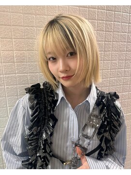 エイチ(H eitf) H【eitf】原宿.表参道/ブリーチカラー/ブロンド/デザインカラー