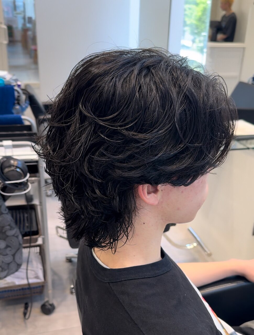 孤独なセンター分け シースルーミニウルフ . #lipps #メンズ髪型 #センターパート