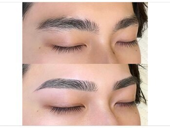 ラレデンシ フォー メンズ(LA LEDENSI for Men's)の写真/【HBLで叶う”ふさっと憧れナチュラル眉”】朝の身だしなみがブラシひとつで即キマる★毛流れ矯正◎