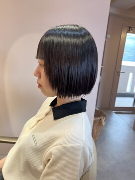 ナンバーセカンド(Number 2nd) ぱつっとボブの髪質改善ストレート