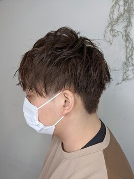 トレンド×個性を掛け合わせたスタイルで、ワンランク上のお洒落な自分にイメチェン。朝のセットも楽に◎