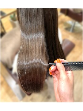 アマテラスゼロ 新宿(AMATELAS zero) 美髪矯正×やわらかベージュ