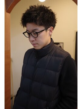 エディ(Edy) メンズスパイキーボックスショートツイストピンパーマ眉毛カット