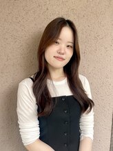 ヘアデザインハレ(hair design HARE) kanami .