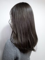 シエル ヘアーデザイン(Ciel Hairdesign)&nbsp;【Ciel】アディクシーカラーでシルバーベージュ