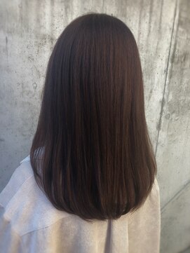 フルール たまプラーザ(Fleur) ベリーショコラx酸熱トリートメントxフェザーロング☆伊藤拓也