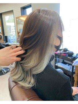 ルービック 京橋(Rubik's) ホワイトベージュインナーカラー