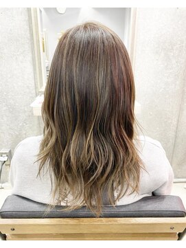 レイドバック(LAID BACK) 【ハイライト】3Dアッシュブラウン☆