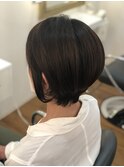 ショートボブ