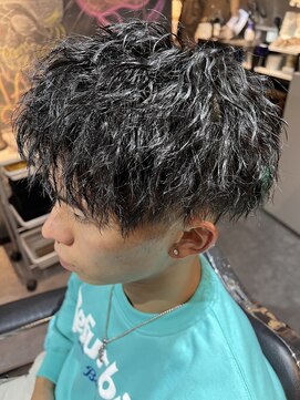 スパークスヘア(Sparks hair) モテたい頭No.2ぐらいのパーマスタイル♪