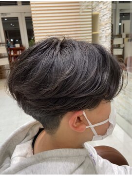 ルーム プロデュースドバイ アミカ(Room produced by Amica) ピンパーマ