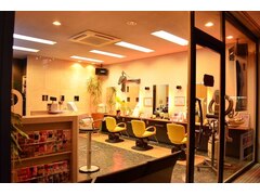 hair maison amitie【ヘアメゾン アミティー】