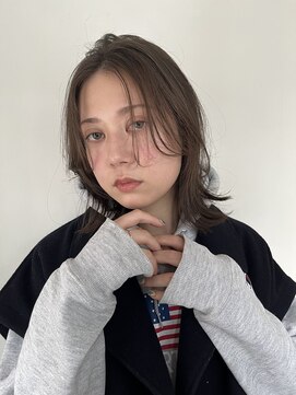 フランチェスカ(Francesca) レイヤーボブ/ワンカールボブ/ミディアムレイヤー