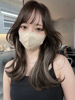 サイン 渋谷(SIGN) ザクザクレイヤーカット巻き方簡単ミディアムロング韓国表参道