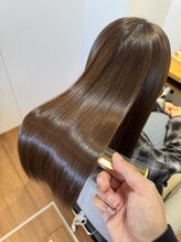 ANEWのリンゴ幹細胞トリートメント