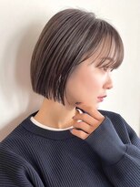 ノイカーム(noi Calm)&nbsp;顔周りレイヤーカットくびれヘアミルクティーベージュカラー