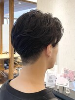 リード バイ ラグーン(LEAD by LAGOON)&nbsp;ナチュラルマッシュセンターパートニュアンスパーマ