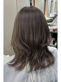 レイヤーカット/ブリーチカラー/グレージュカラー