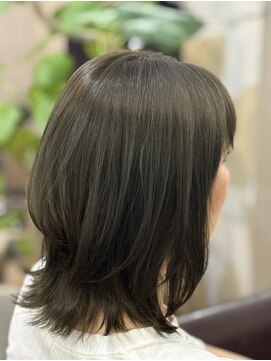 コンコードヘアー(Concord Hair) ウルフボブ