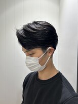 ビューバイネオリーブ 用賀店(Beau'r by neolive) ブルーブラックフェザーパーマ刈り上げセンターパート《用賀》