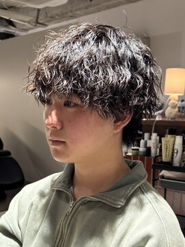 トッド(tod) 色気パーマビジネスマンニュアンスパーマフェザーパーマ眉毛